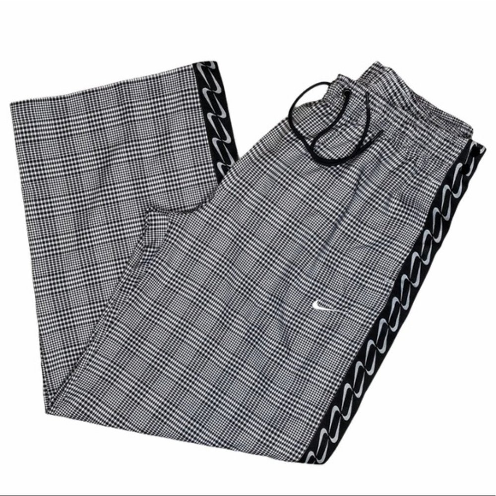 NWOT Nike Tearaway Plaid Pants